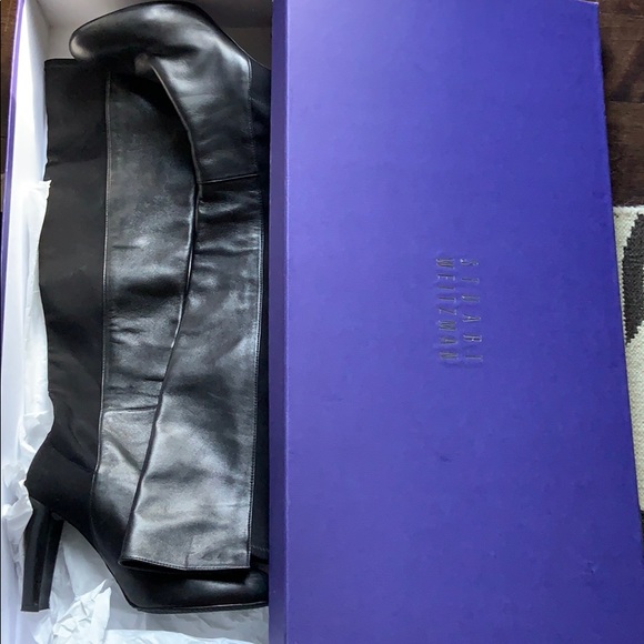 Stuart Weitzman “Demitone” Sz 8 Black Napa leather - Picture 4 of 4